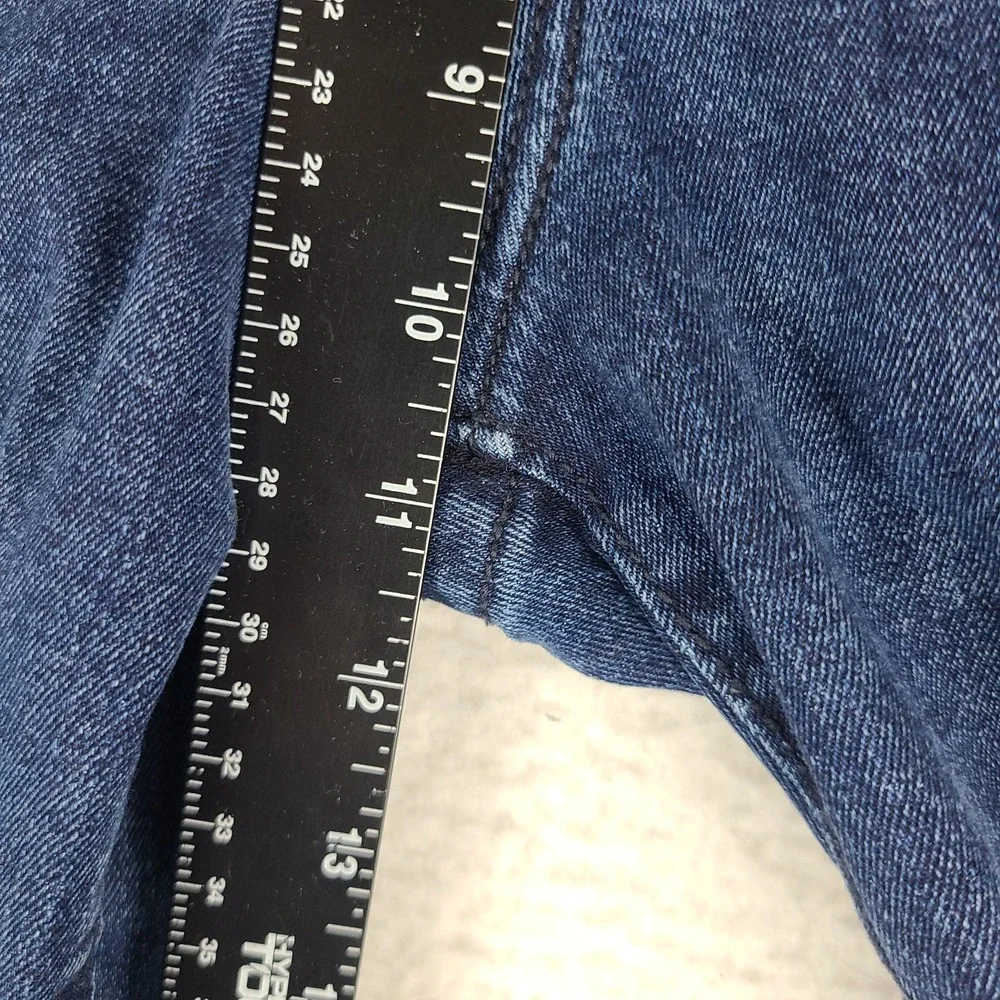 True Religion Jeans Mens 32x33 Blue GENO Relaxed Slim Dark Wash Denim *